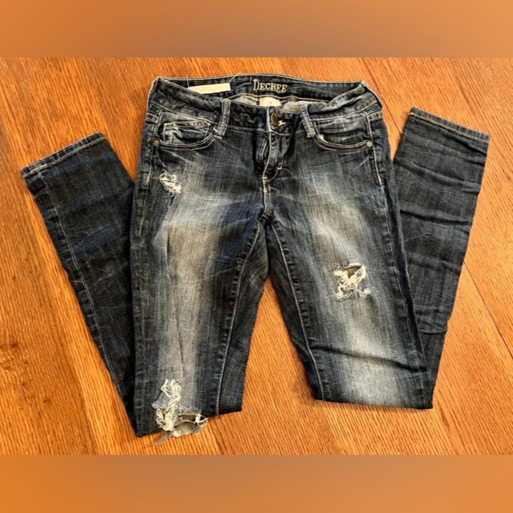 Decree Women's Dark Blue Distressed Skinny Jeans